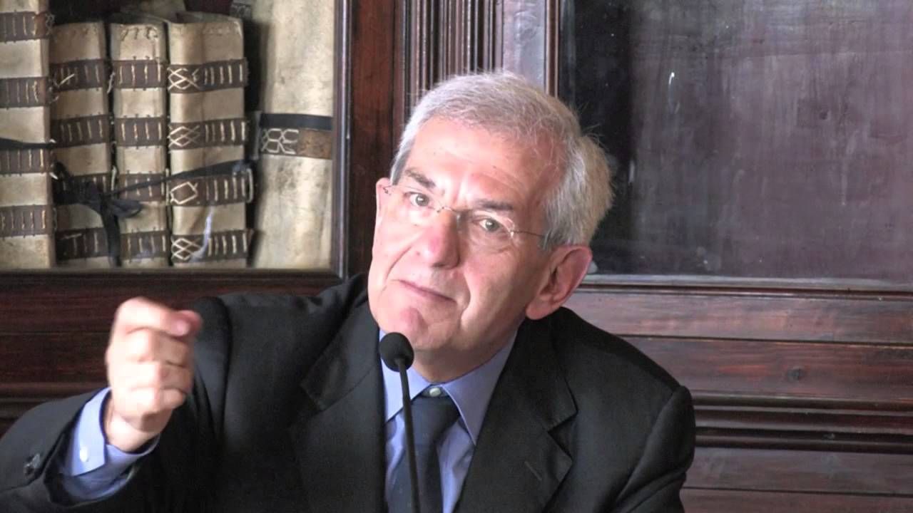Luciano Violante: «La Biennale come strumento per costruire un senso di comunità» Luciano Violante: «La Biennale come strumento per costruire un senso di comunità»
